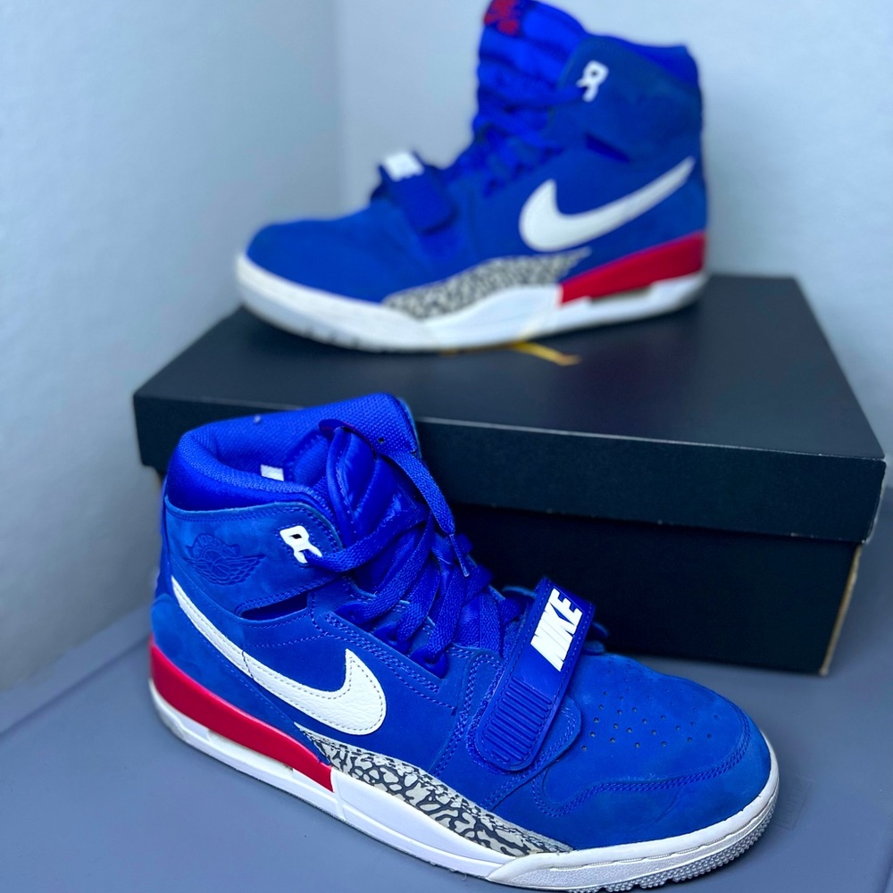 Air Jordan legacy 312 “pistons”